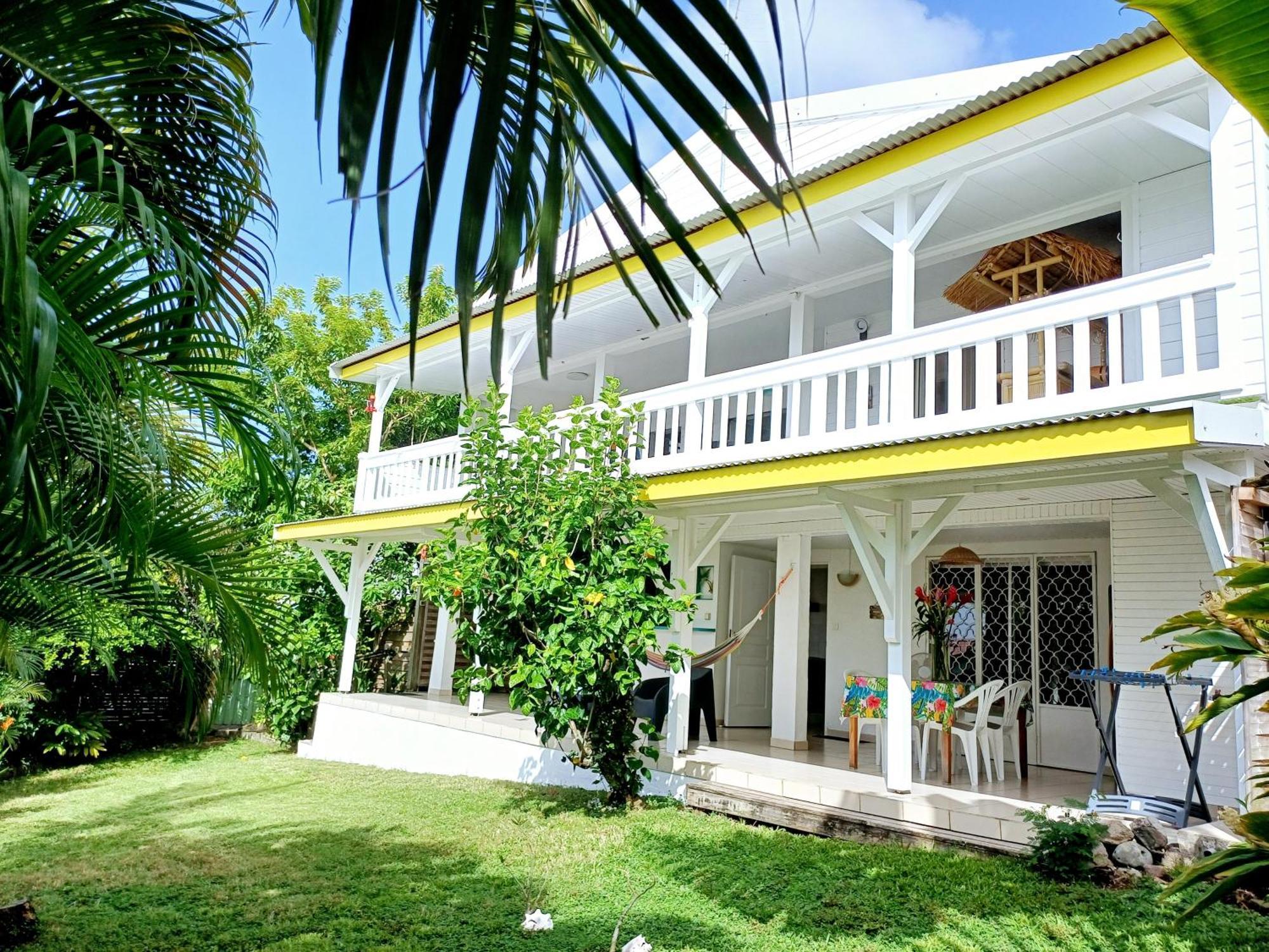 Sainte-Luce 2 T1 Hibiscus Et Colibris Apartment Exterior photo